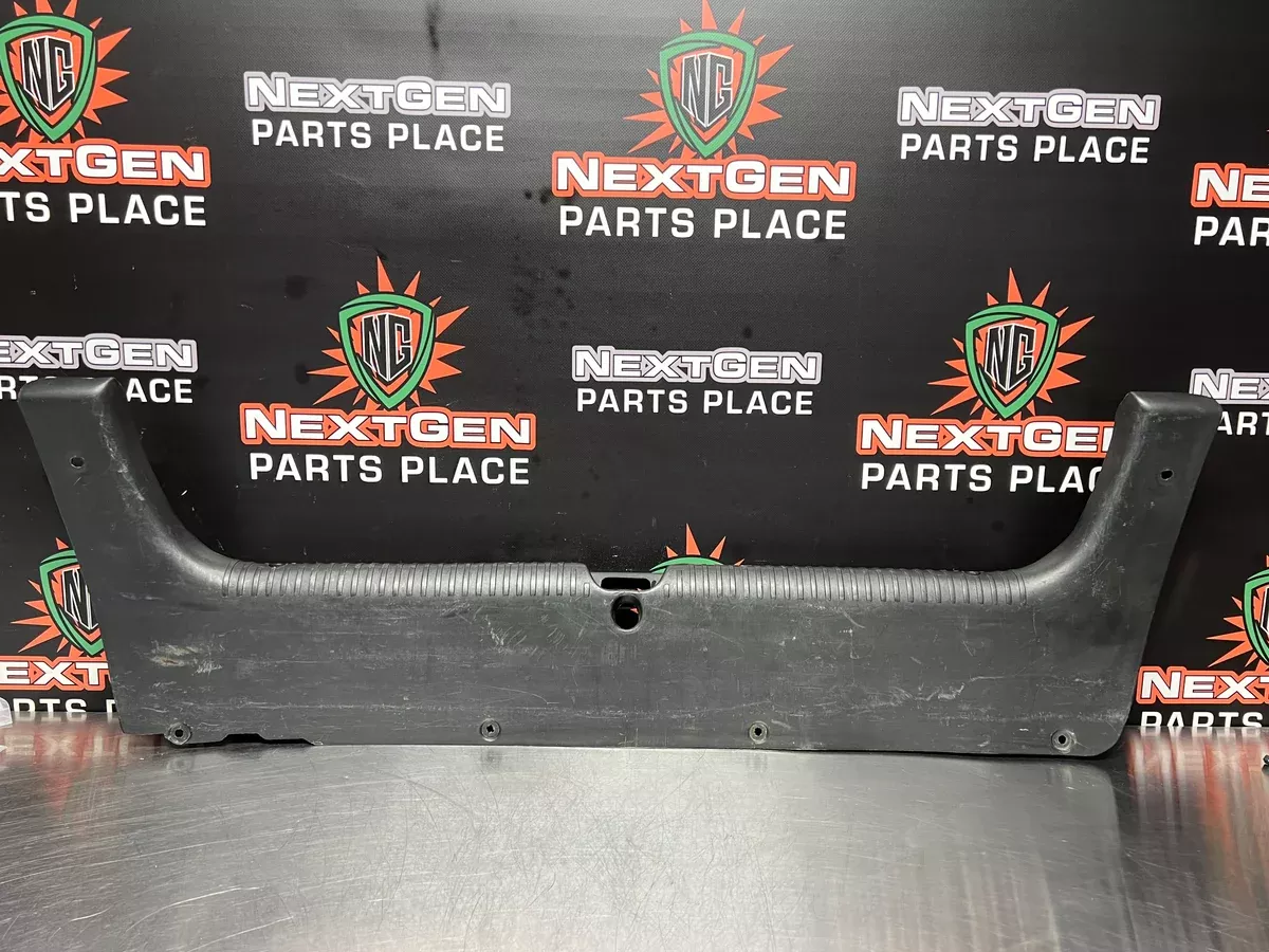 04-06 PONTIAC GTO REAR TRUNK PANEL TRIM OEM 92162365 #910