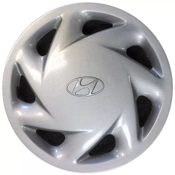 1992 Hyundai Scoupe 13" 7 Spoke Hubcap / Wheel Cover 55514