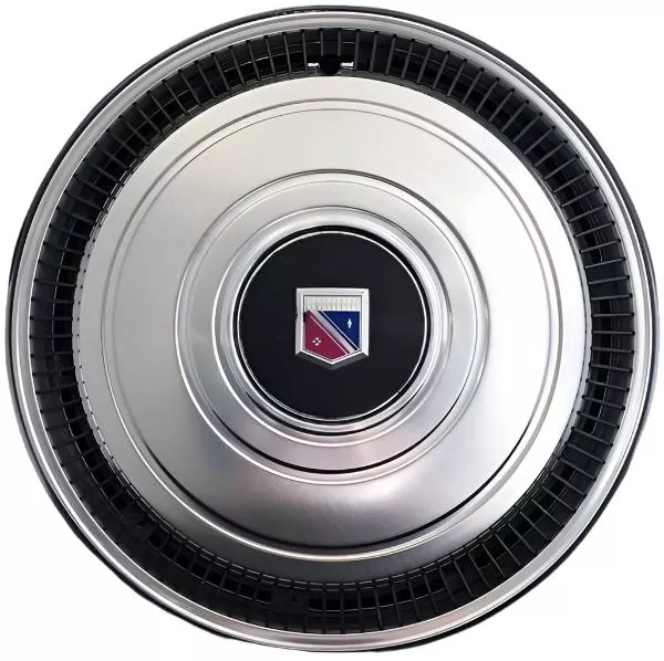 '80-84 Buick Electra / Park Avenue 15" Hubcap / Wheel Cover 1096