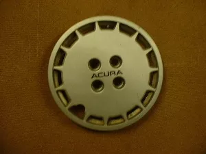 #AC163000 | Acura Integra | 1986-1987 | 14” | OEM | Silver