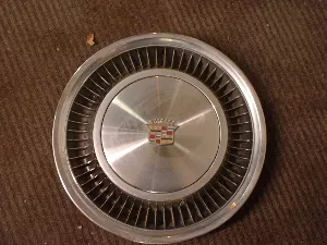 #CA12022 | Cadillac DeVille | 1976-1976 | 15” | OEM |