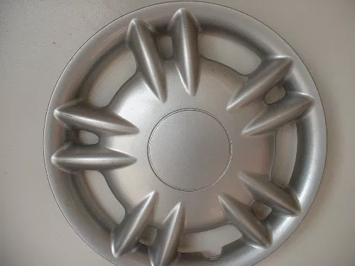 #CH1523 | Dodge Avenger | 1997-1999 | 14” | OEM | Silver