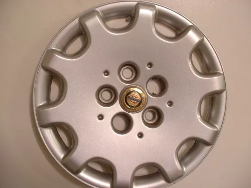 #CH18002G | Chrysler Town and Country | 2001-2004 | 15” | OEM | Silver