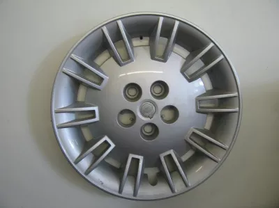 #CH18022 | Chrysler 300 | 2005-2007 | 17” | OEM | Silver