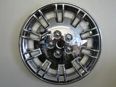 #CH18022C | Chrysler 300 | 2005-2007 | 17” | OEM | Chrome