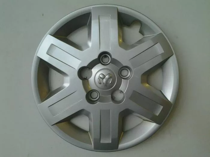 #CH18033 | Dodge Caravan | 2008-2013 | 16” | OEM | Silver