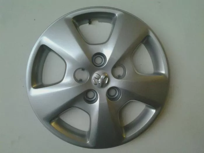 #CH18036 | Dodge Caliber | 2010-2012 | 15” | OEM | Silver