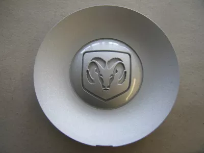 #CH32105C | Dodge Dakota | 1998-2004 | 17” | OEM | Silver