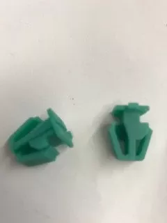 CLIP BODY SIDE MLDG, PLASTIC GREEN, ACURA LEGEND COUPLE '87 (25PCS)