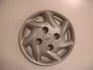 #CV13228 | Geo Metro | 1998-2001 | 13” | OEM | Silver