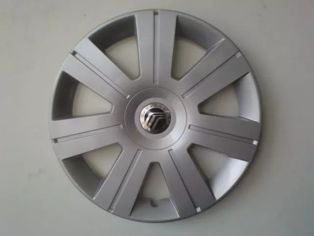 #FD17045 | Mercury Milan | 2006-2009 | 16”