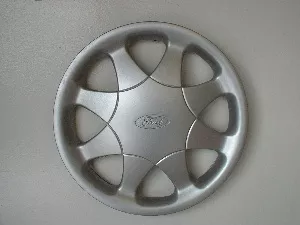 #FD1927 | Ford Aspire | 1997-1997 | 13” | OEM | Silver