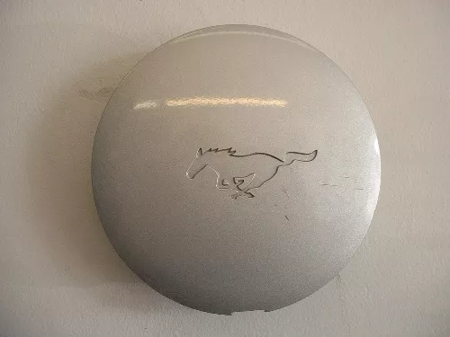 #FD33087 | Ford Mustang | 1994-1995 | 15” | OEM | Silver