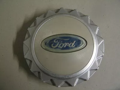 #FD33125 | Ford Crown Victoria | 1991-1991 | 15” | OEM | Silver