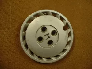 #HO155008 | Honda Prelude | 1988-1989 | 13” | OEM | Silver