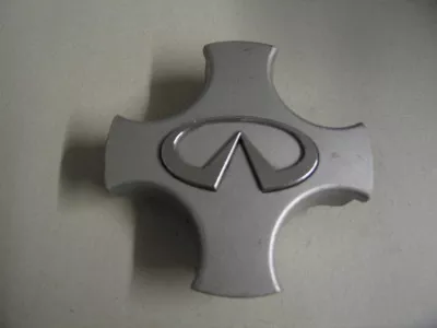 #IN373630 | Infiniti G20 | 1991-1996 | 14” | OEM | Silver