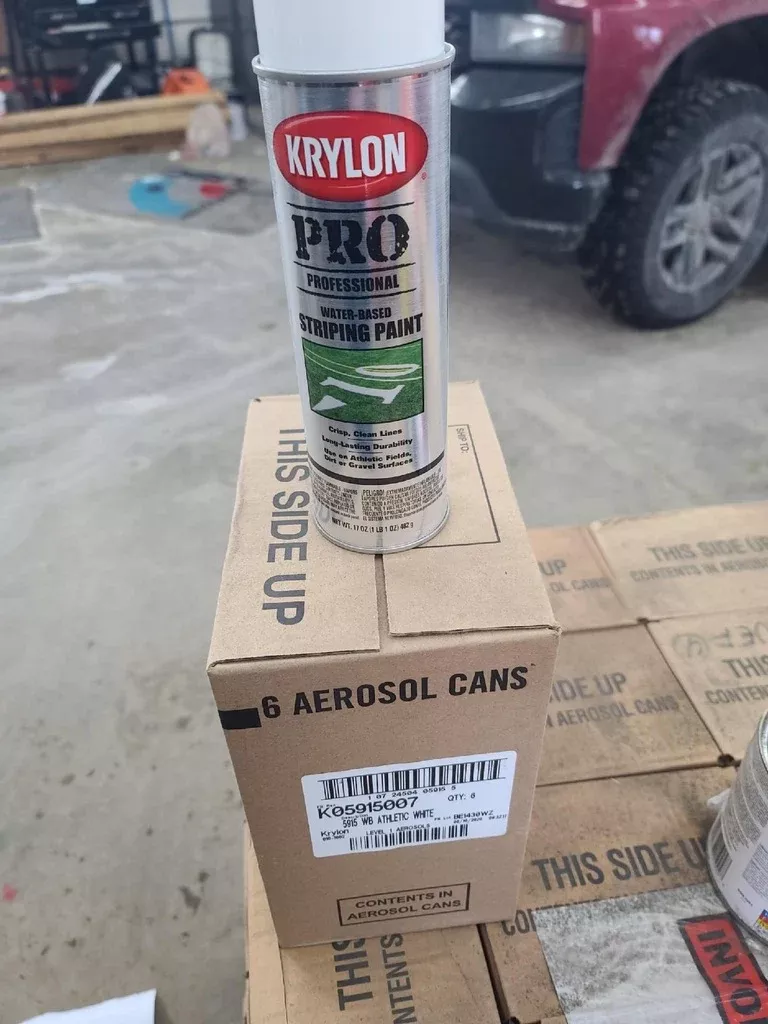 KRYLON PRO Professional Water-Based Striping Paint