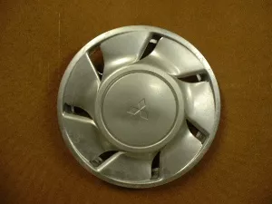 #MI157526 | Mitsubishi Eclipse | 1990-1991 | 16” | OEM | Silver