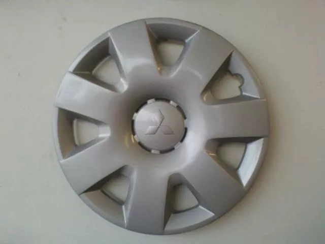 #MI157578 | Mitsubishi Outlander | 2007-2008 | 16”