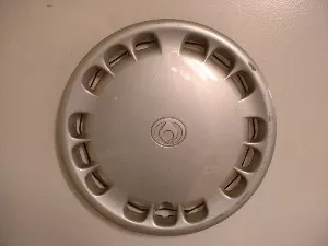 #MZ156526 | Mazda 626 | 1993-1997 | 14” | OEM | Silver
