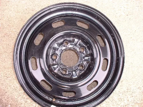 #MZ264802B | Mazda 626 | 1998-2001 | 15” | OEM | Black