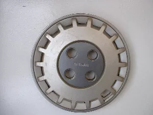 #NI153004 | Nissan Stanza | 1987-1988 | 14” | OEM | Silver
