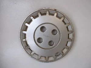 #NI153008 | Nissan Stanza | 1987-1987 | 14” | OEM | Silver