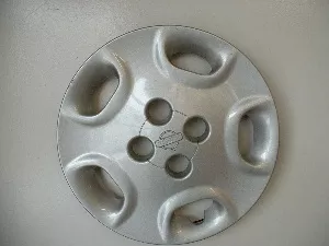 #NI153056 | Nissan 200SX | 1998-1998 | 14” | OEM | Silver