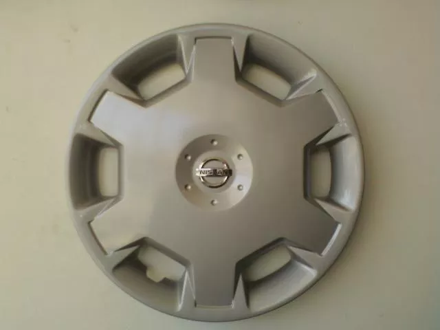 #NI153085 | Nissan Cube | 2007-2015 | 15” | OEM | Silver