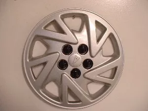 #PO15118 | Pontiac Sunfire | 2000-2002 | 14” | OEM | Silver