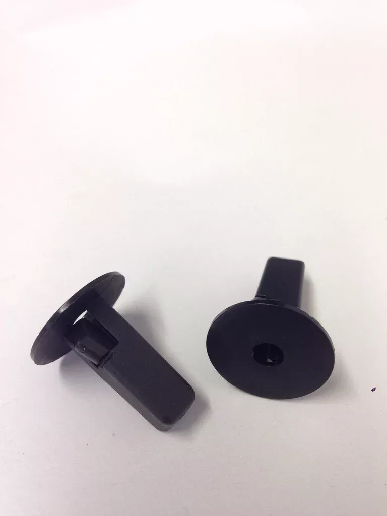 RETAINER - FENDER SPLASH SHILED PLACTIC (25 PCS)