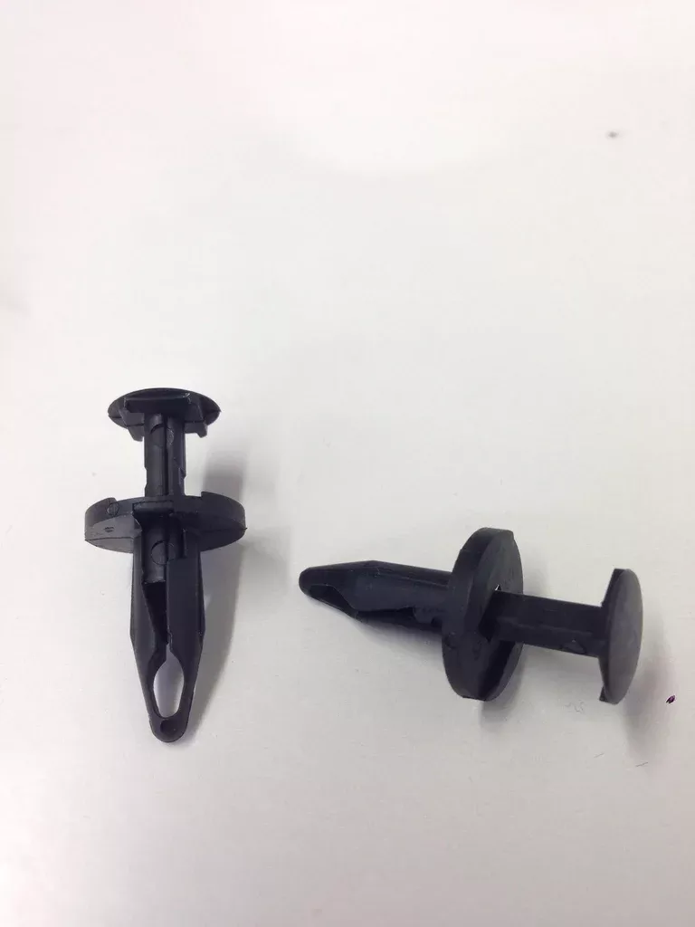 RIVET - DRIVE TYPE COWL VENT PLASTIC (25 PCS)