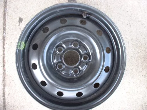 #SU268688B | Subaru Legacy | 1995-1999 | 14” | OEM | Black