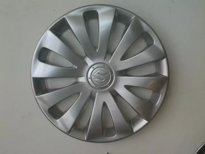#SZ164518 | Suzuki Kizashi | 2010-2013 | 16”