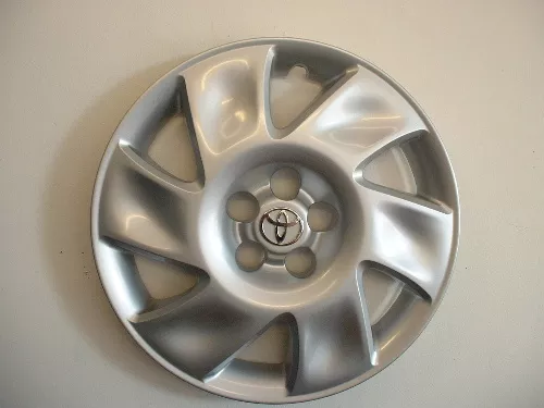#TO161120 | Toyota Matrix | 2003-2004 | 16” | OEM |