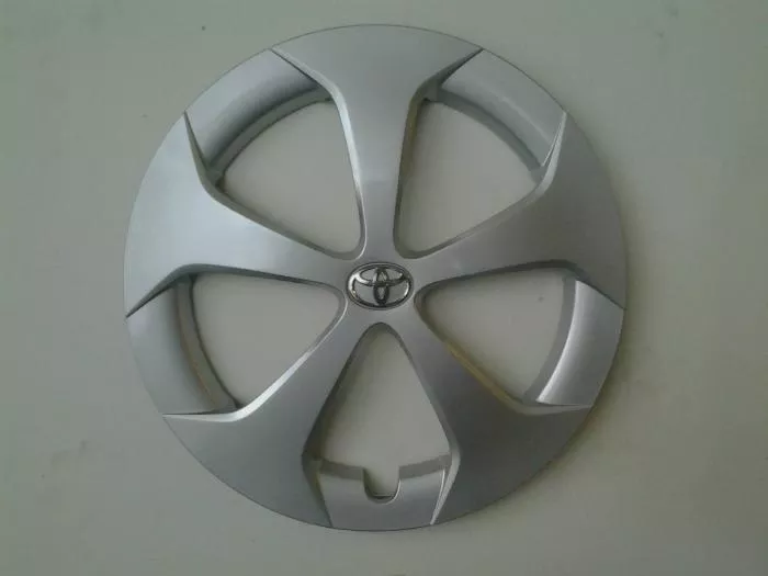 #TO161167 | Toyota Prius | 2012-2012 | 15”