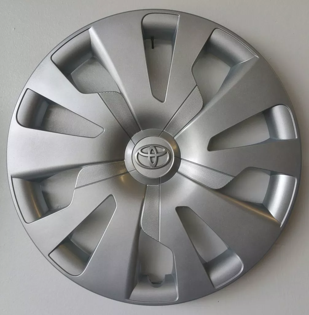 #To161176 | Toyota Yaris | 2015-2017 | 15″ | OEM | Silver