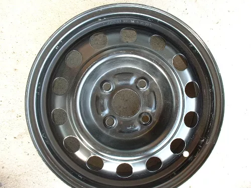#TO269313 | Toyota Corolla | 1993-2002 | 14” | OEM |
