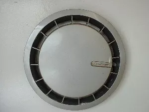#VW161510 | Volkswagen Vanagon | 1984-1992 | 14” | OEM | Silver