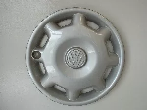 #VW161524 | Volkswagen Golf | 1993-1999 | 14” | OEM | Silver