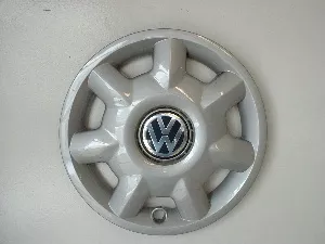 #VW161533 | Volkswagen Golf | 1998-1999 | 14” | OEM | Silver